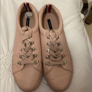 Women shoes
